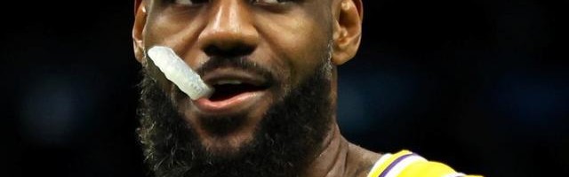 星空体育官网下载入口-湖人更新伤情报告：詹姆斯能出战勇士，东契奇、里夫斯仍缺阵