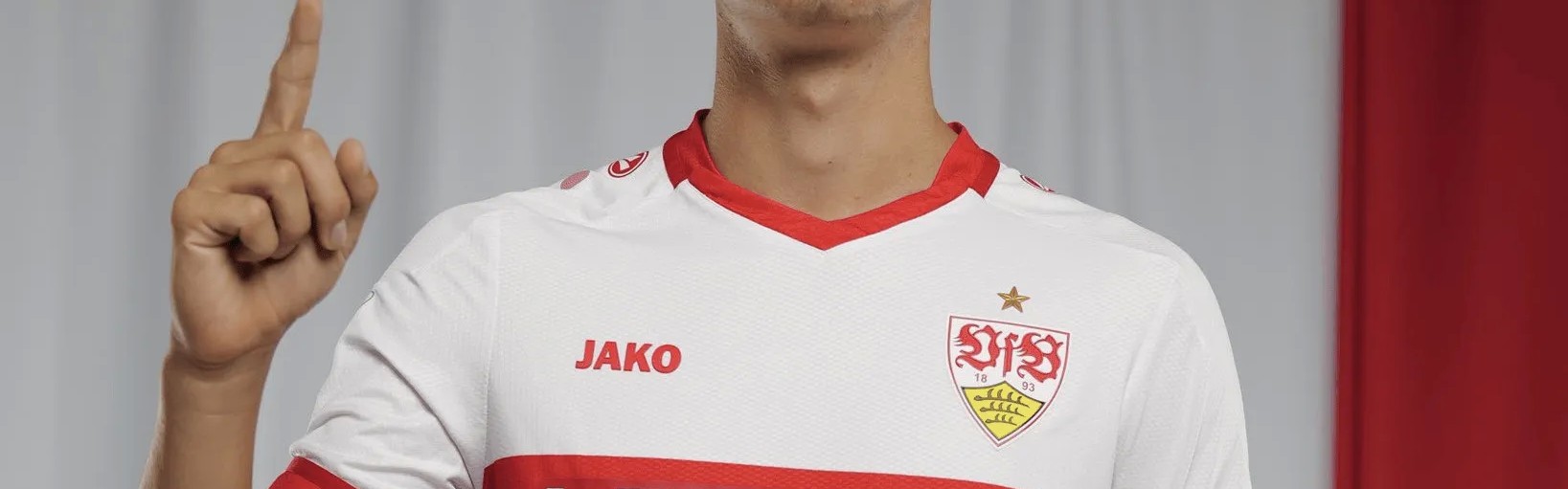 动作太慢，斯图加特中场恰托维奇转会萨尔茨堡交易压哨告吹